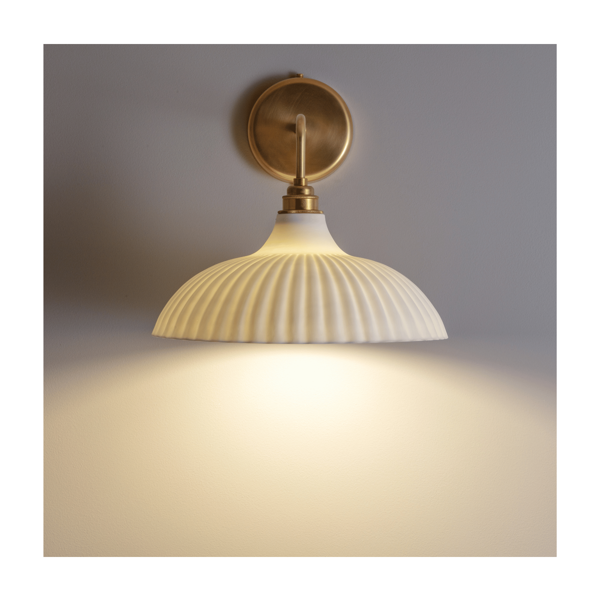 BATHROOM Rialto White Wall Light