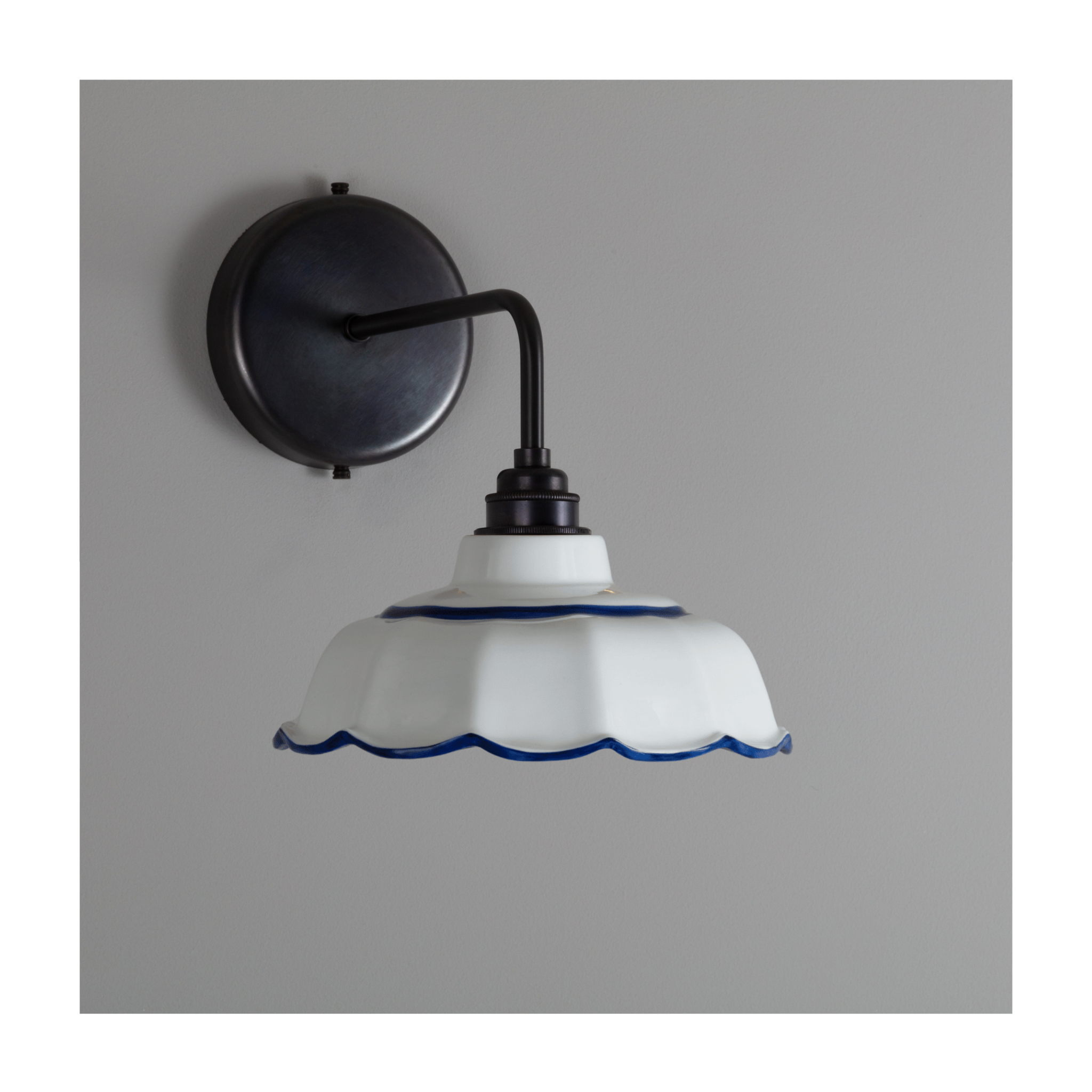 Avalon Hand-painted Delft Trim Wall Light