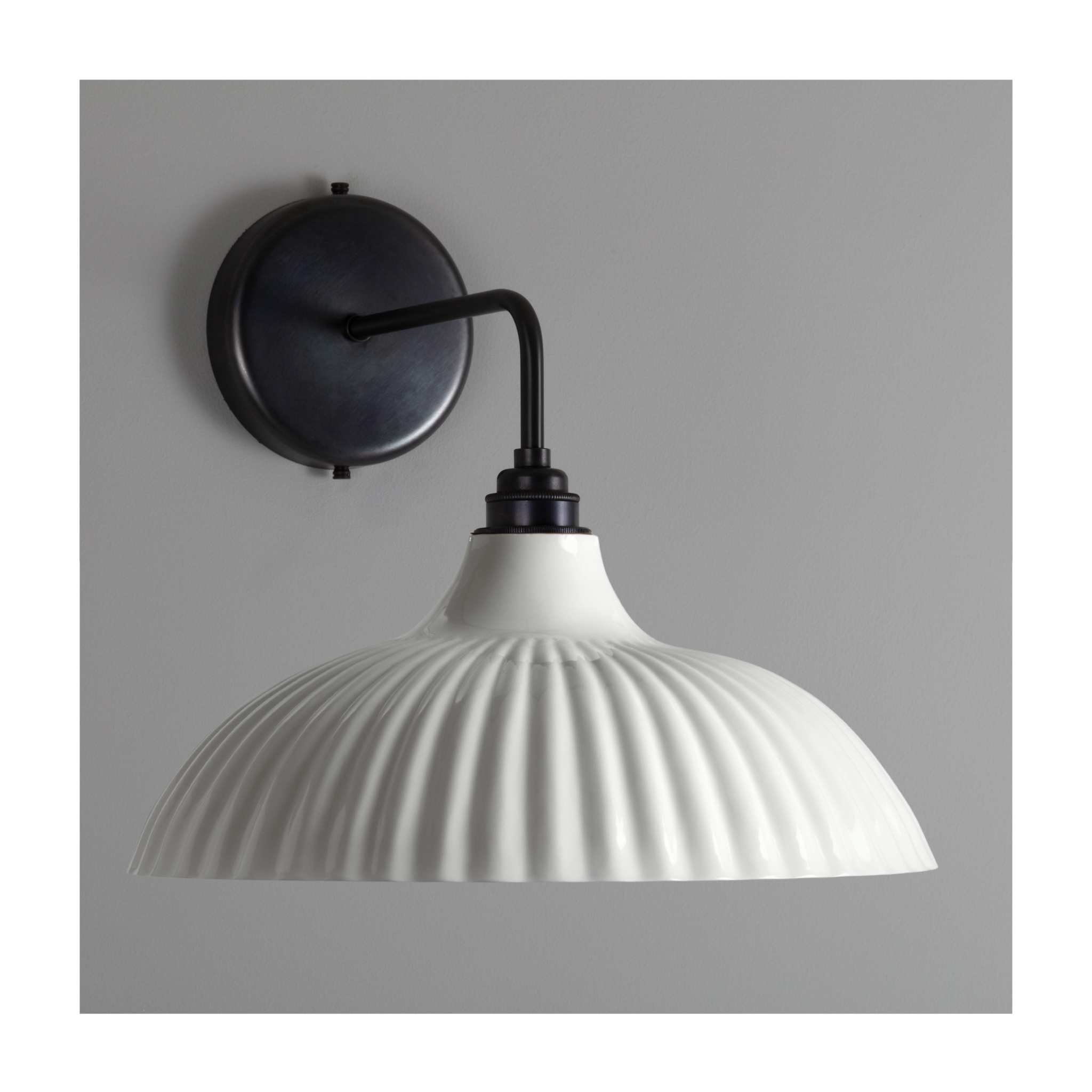 BATHROOM Rialto White Wall Light