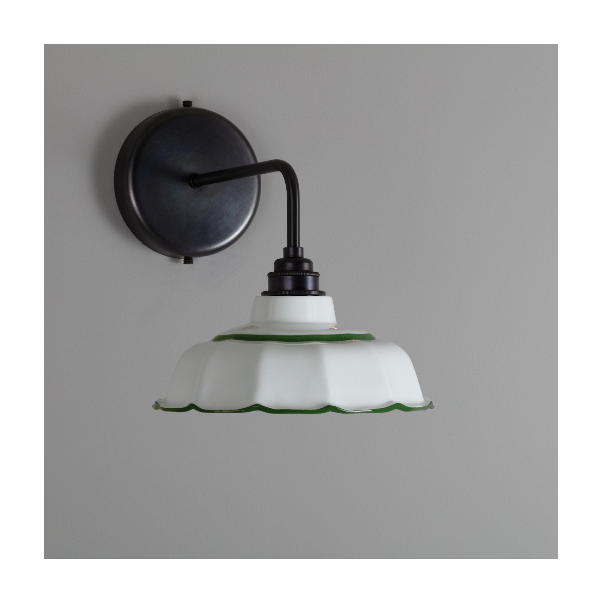 Avalon Hand-painted Pea Green Trim Wall Light
