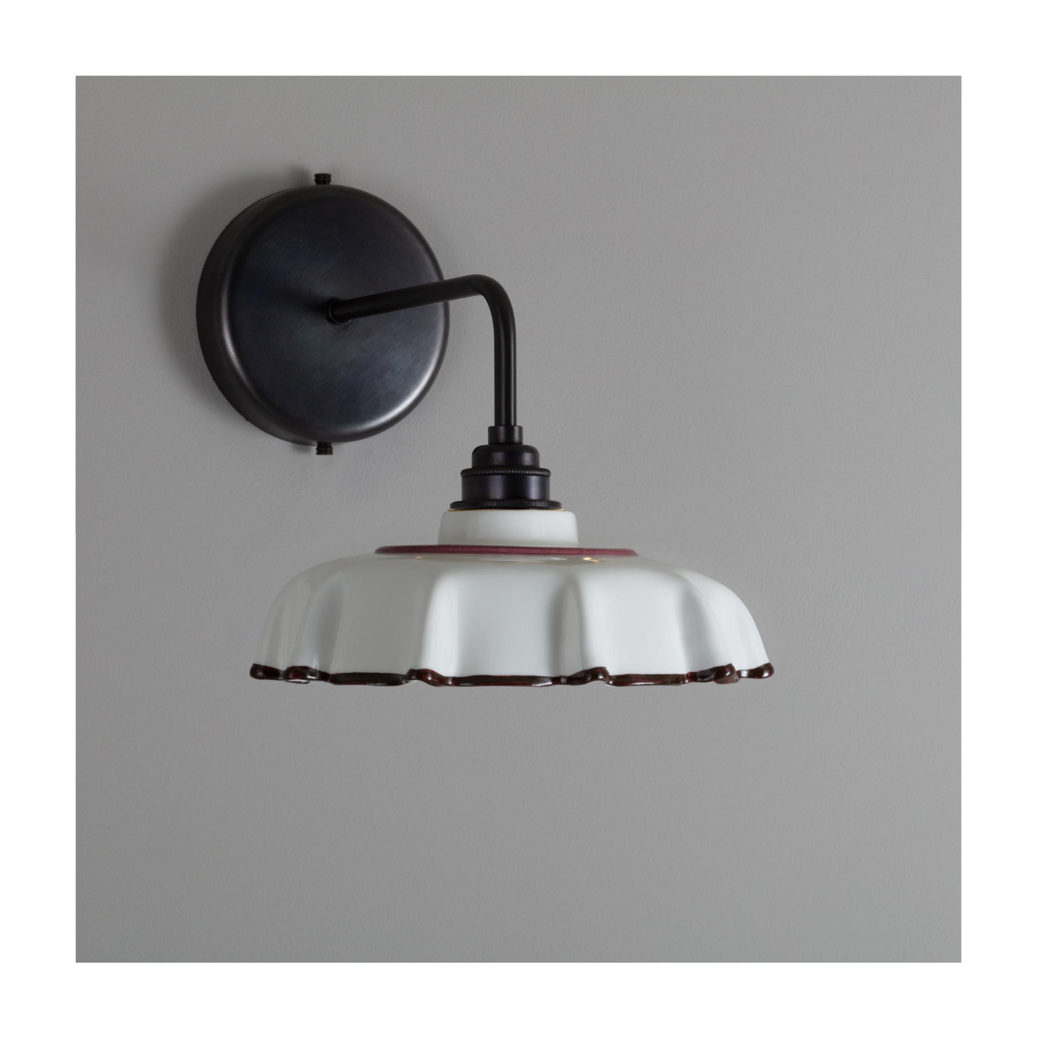 BATHROOM Chocolate Campbell Hand-painted Trim Wall Light