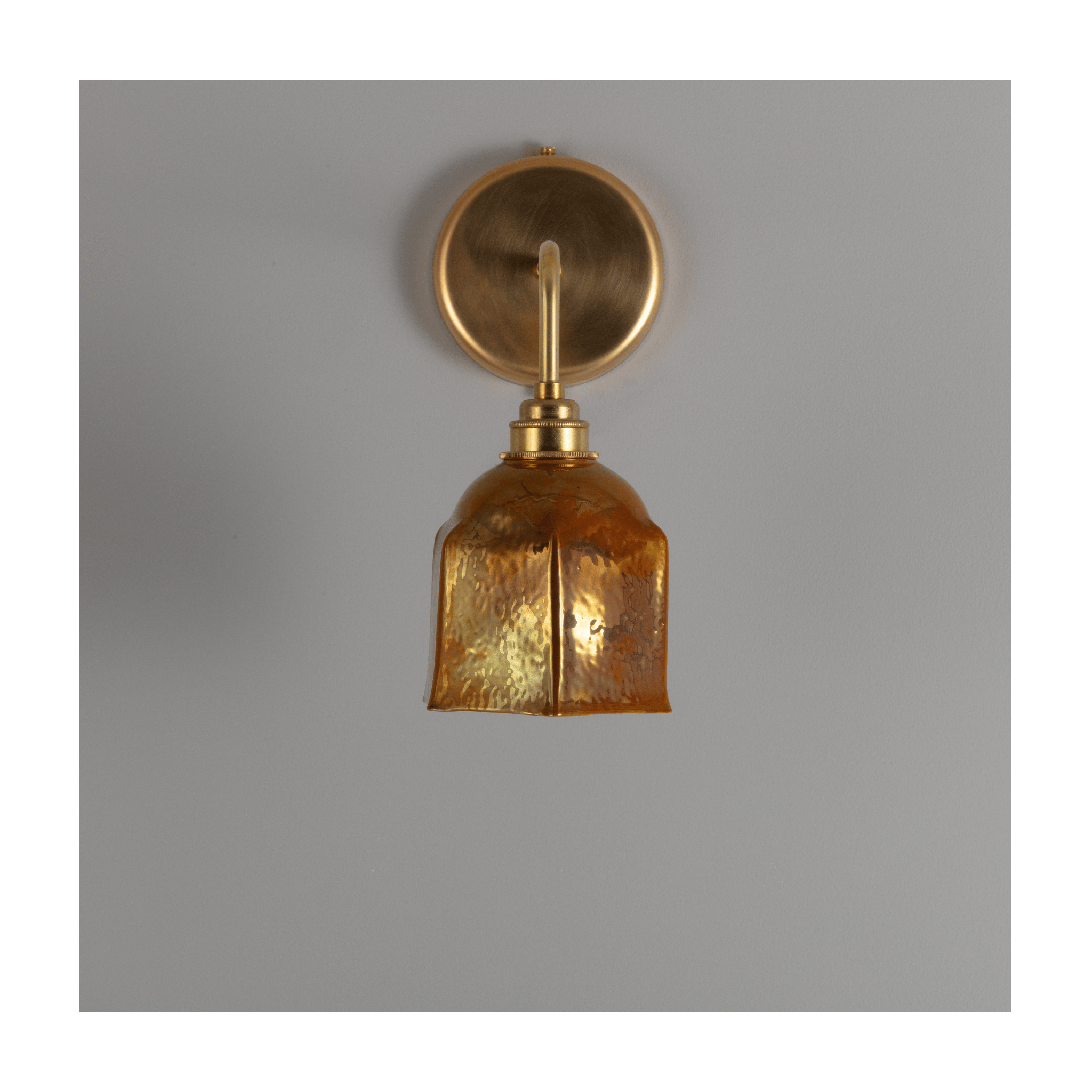 Raglan Gold Lustre Wall Light