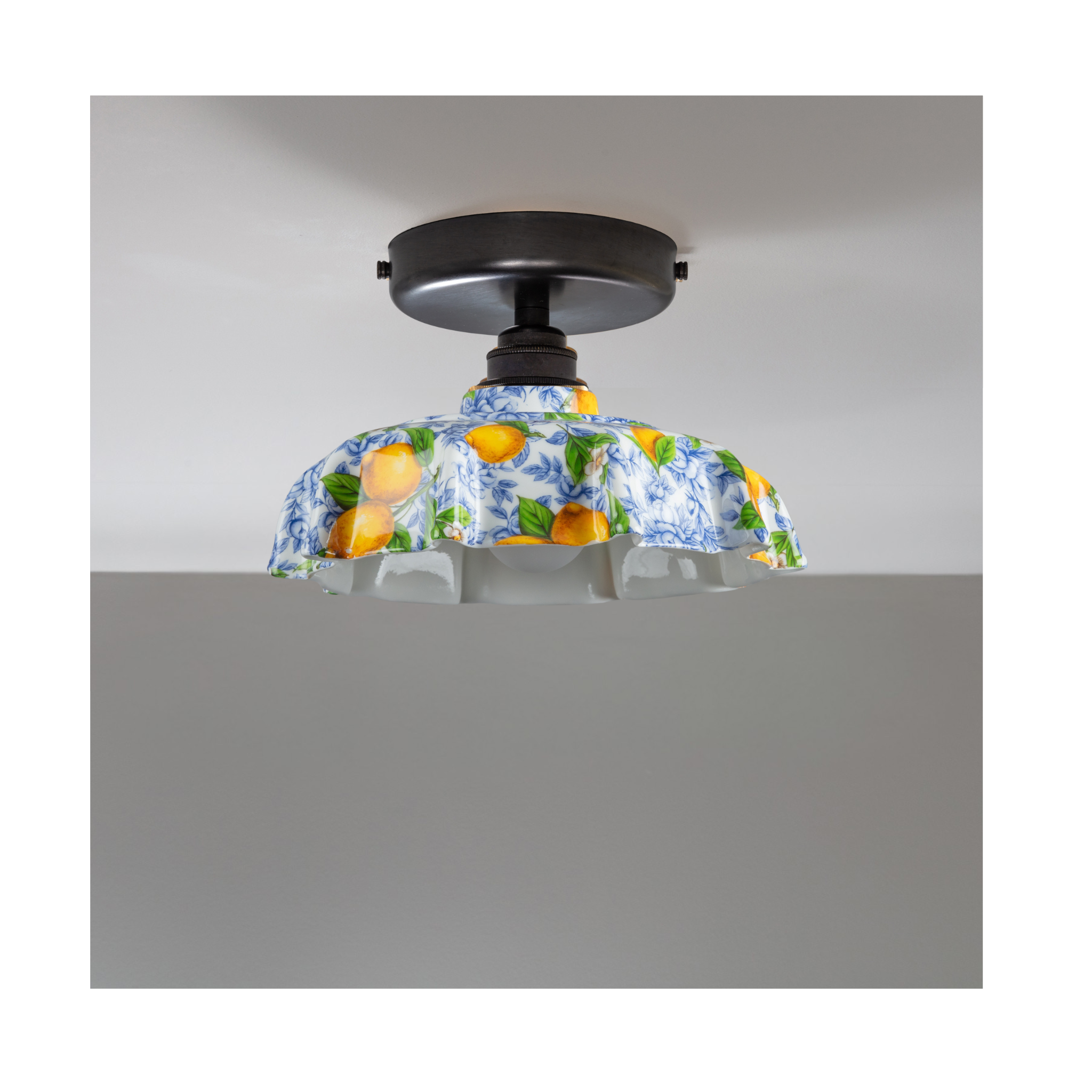 BATHROOM Citroens d'Azur Campbell Pattern Flush Mount Light