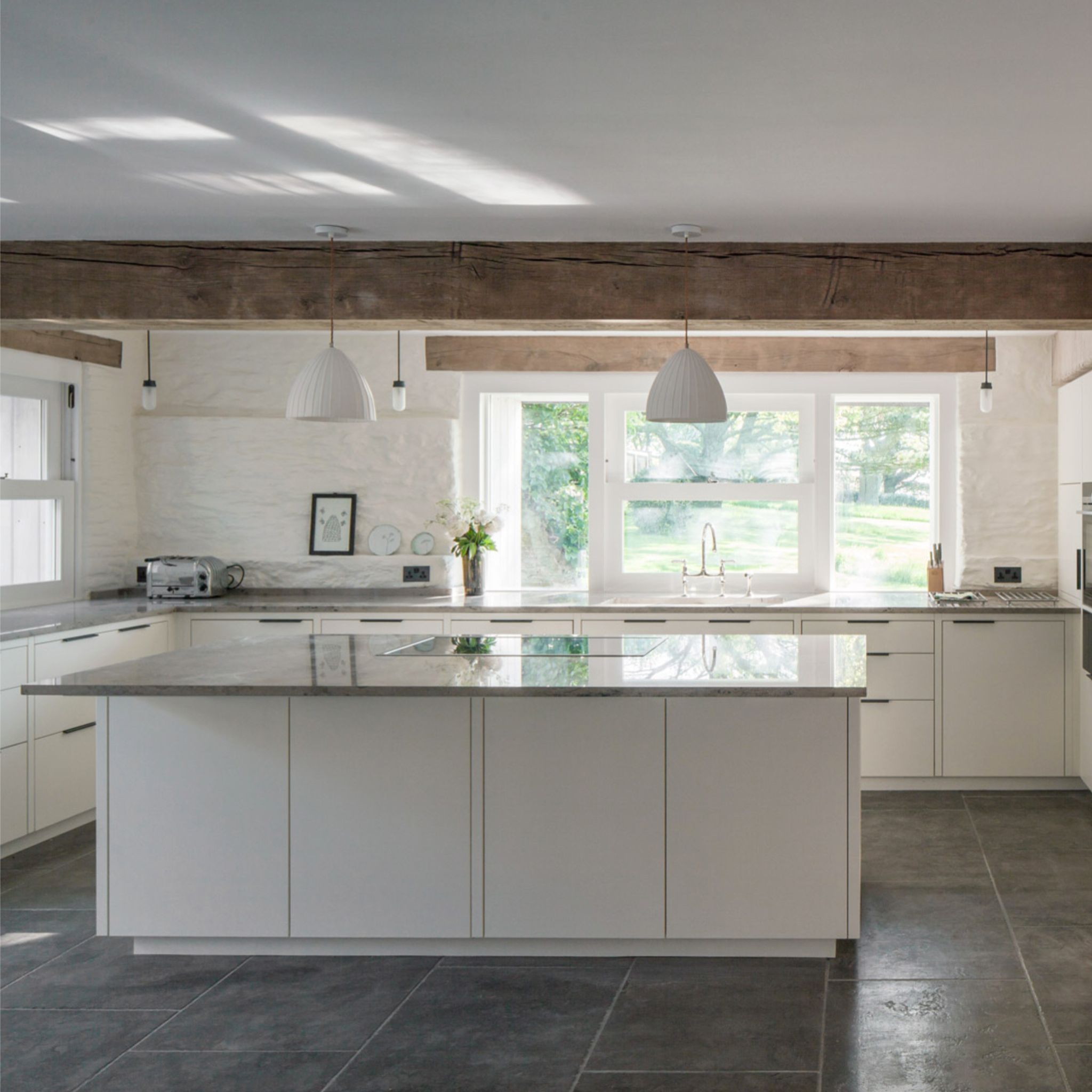 Large Rushton Fine Bone China Pendant - White