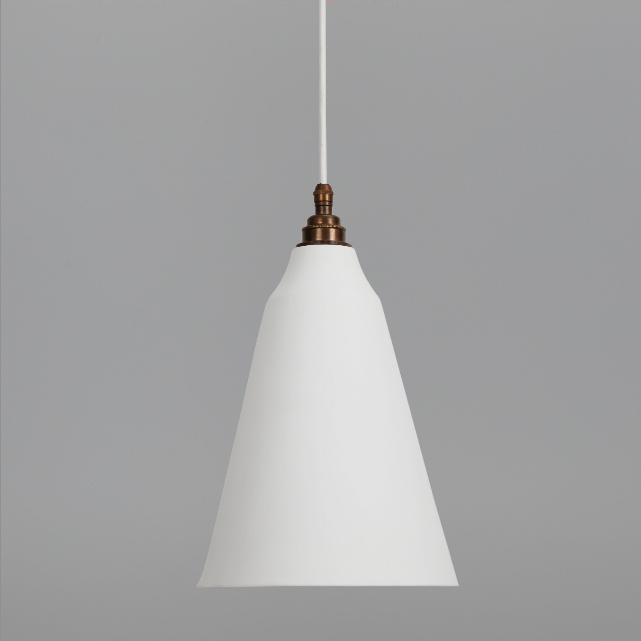 Chatterley White Pendant