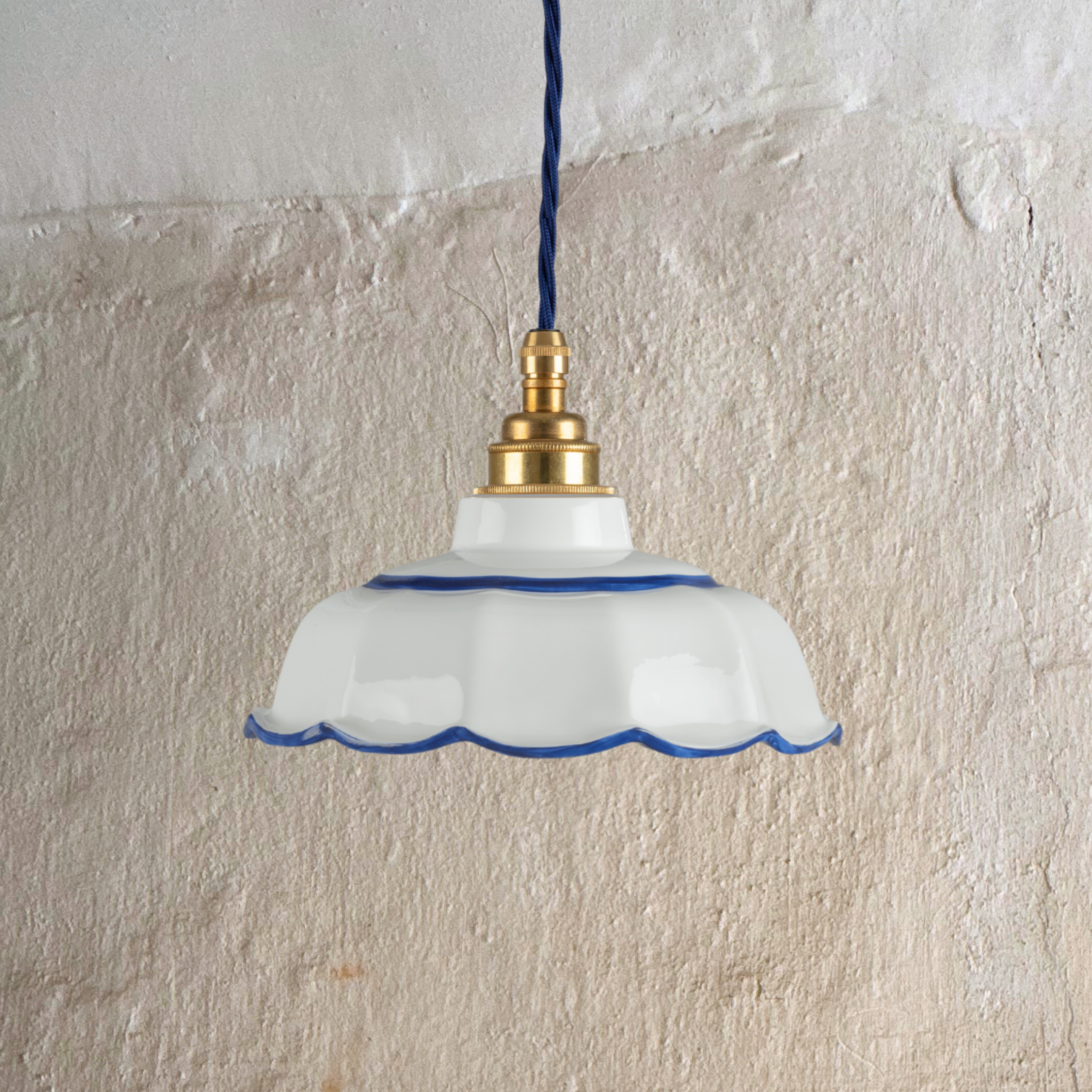 Avalon Delft Hand-painted Trim Pendant