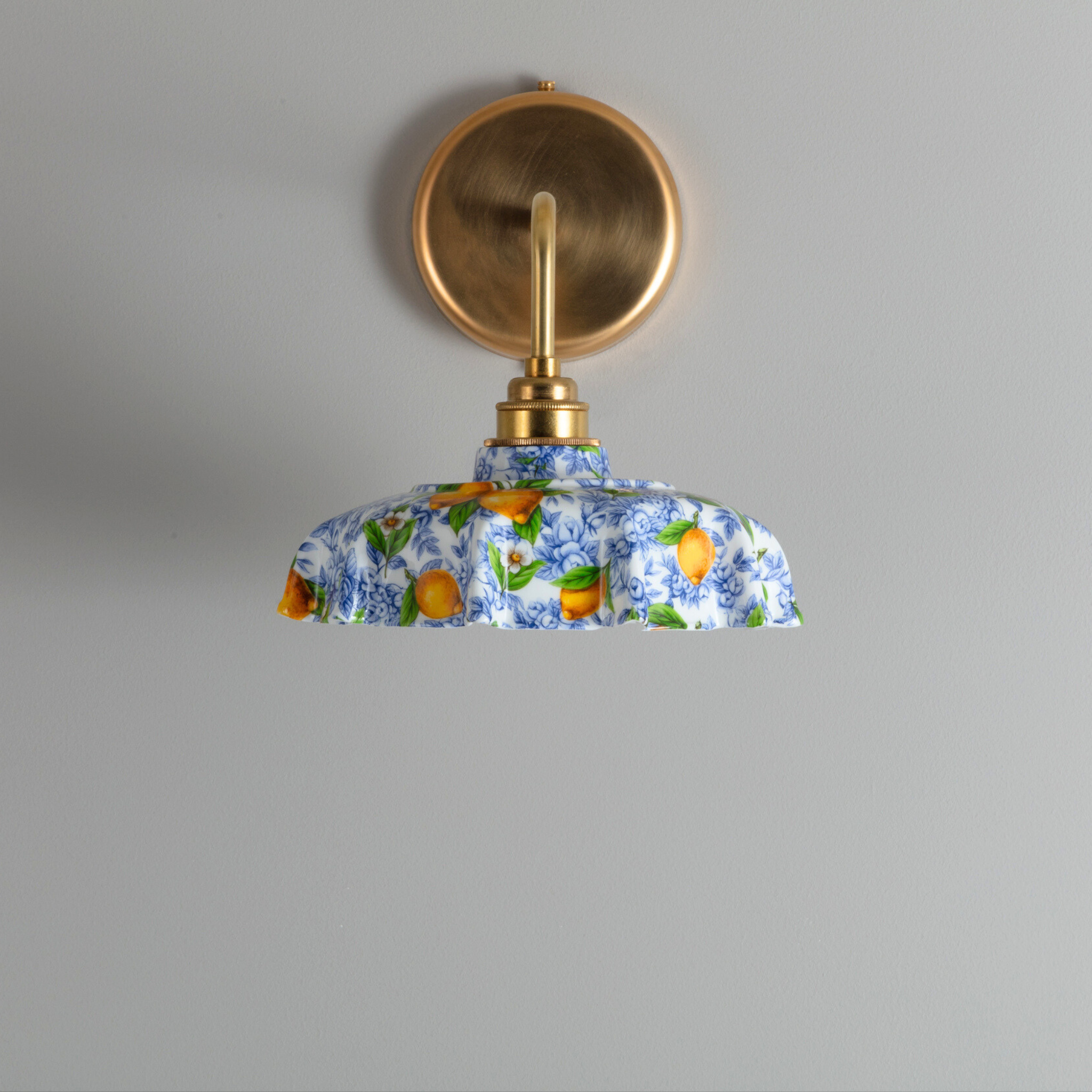 BATHROOM Citroens d'Azur Campbell Pattern Wall Light