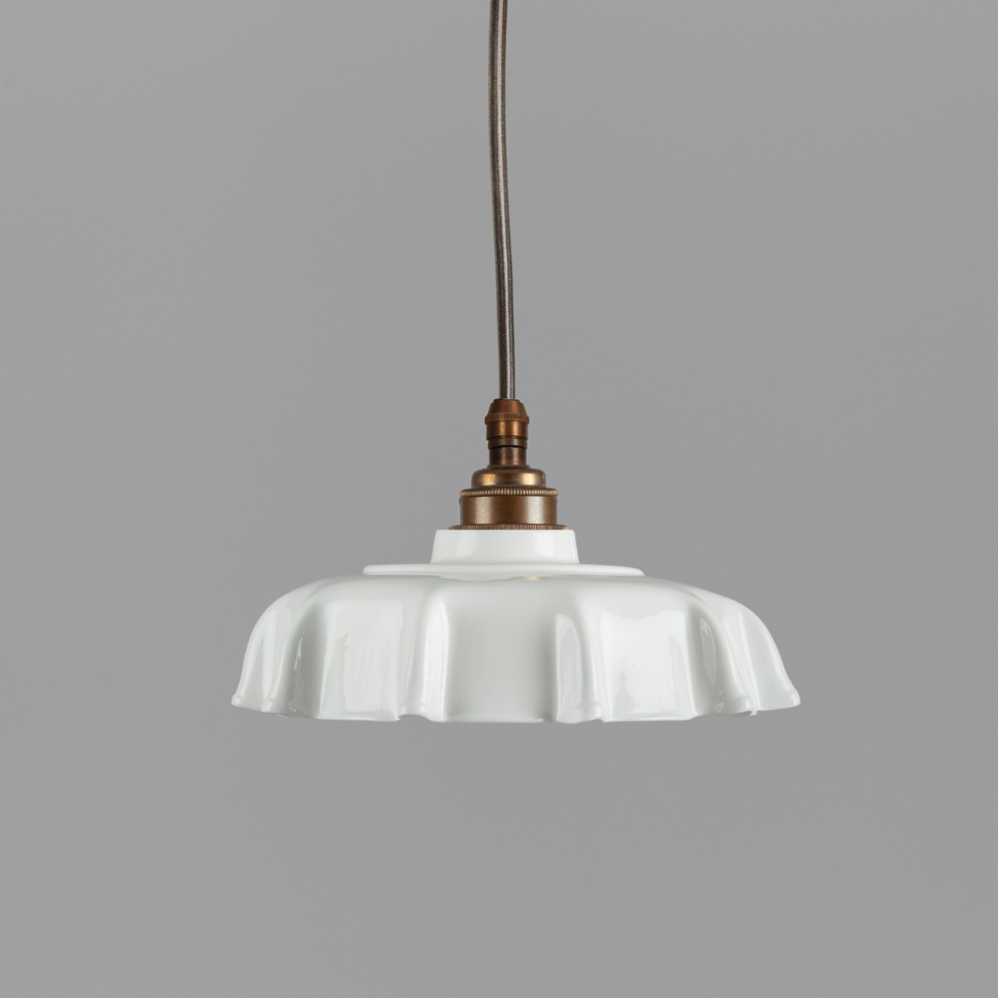 BATHROOM Campbell White Pendant