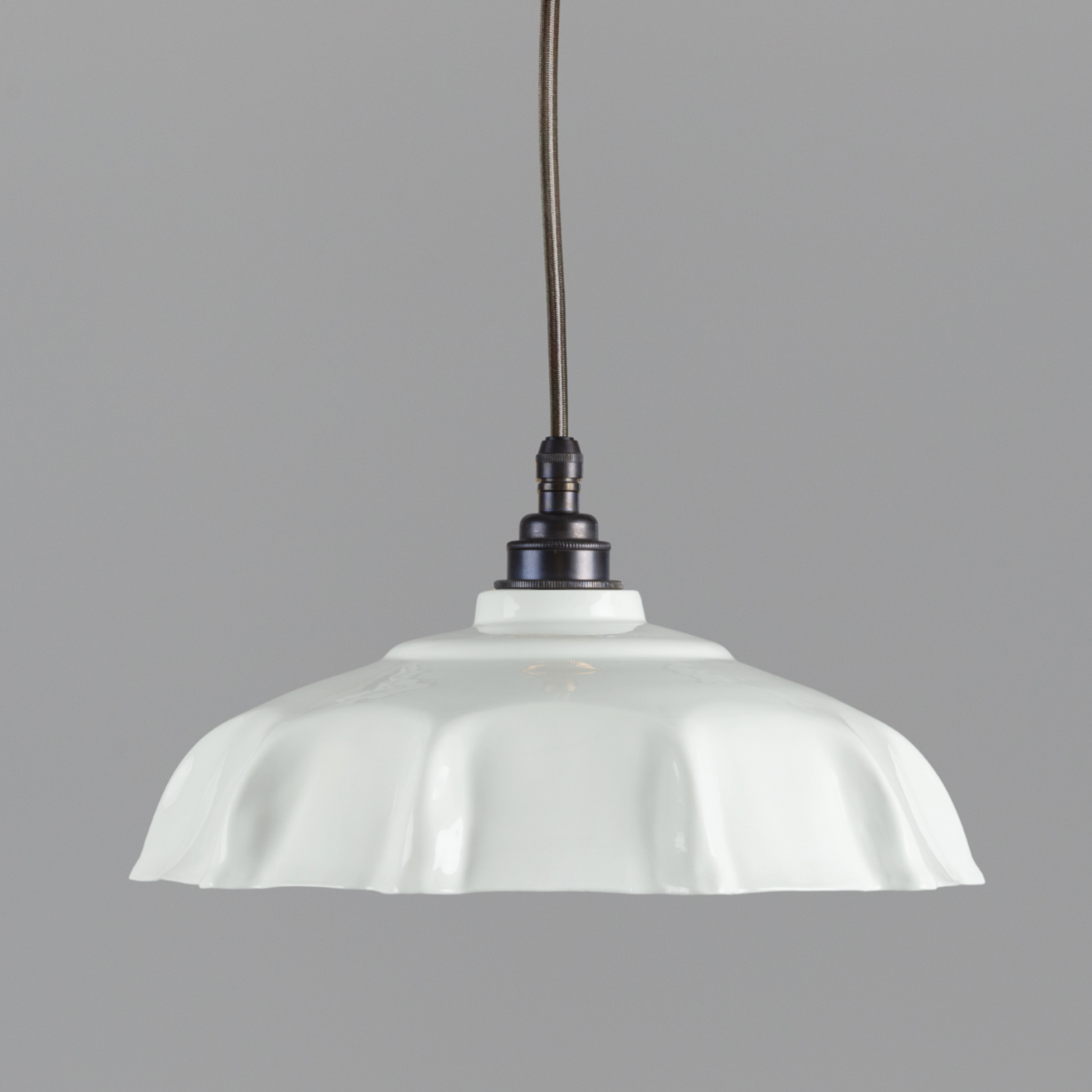 BATHROOM Campbell White Pendant