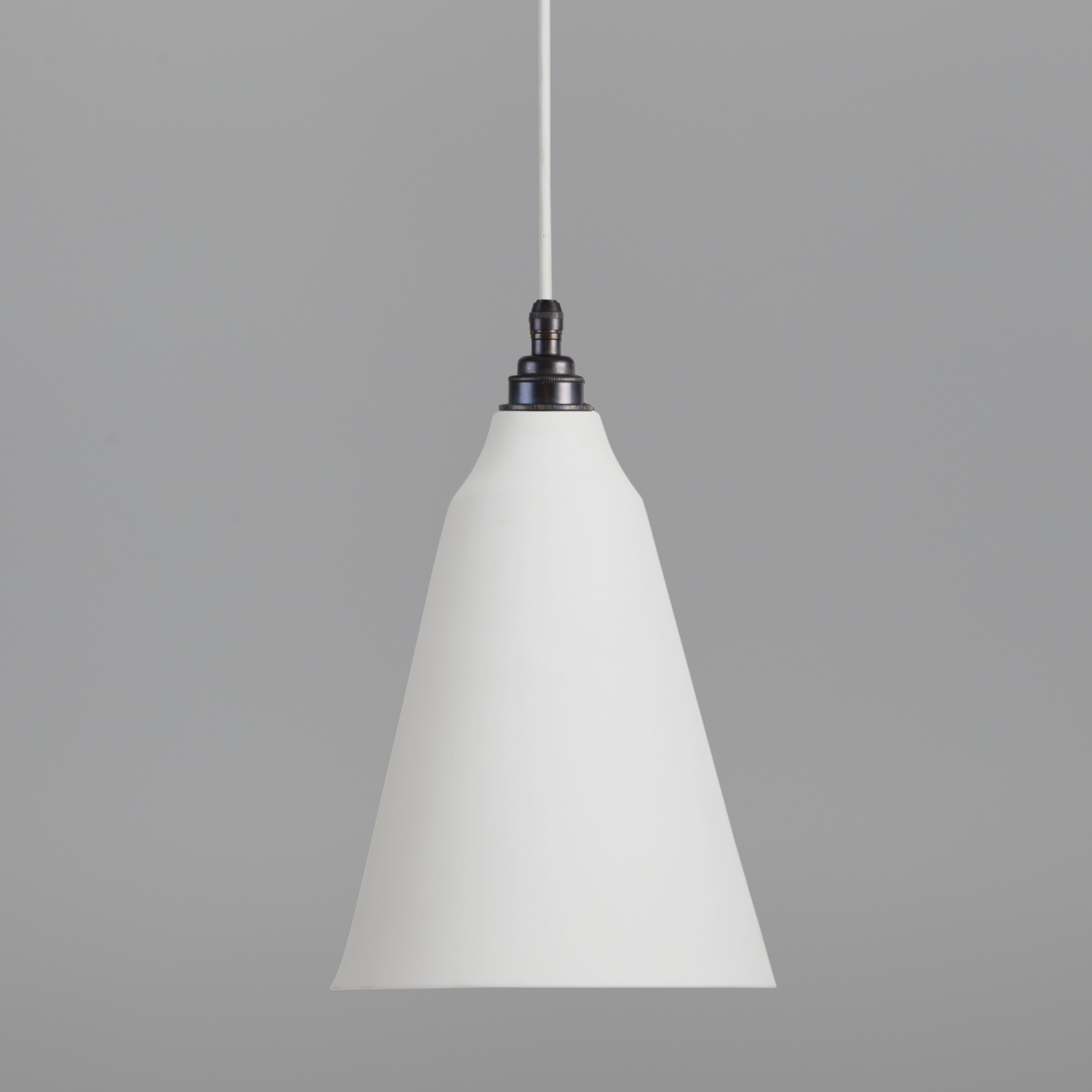 Chatterley White Pendant