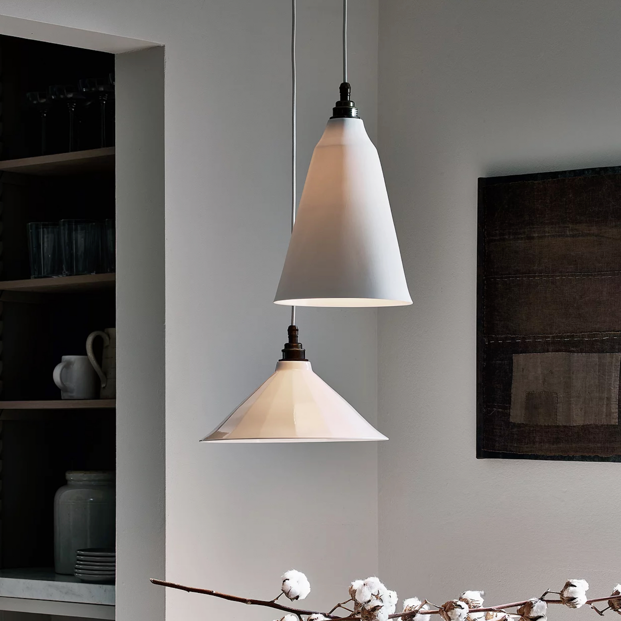 Chatterley White Pendant