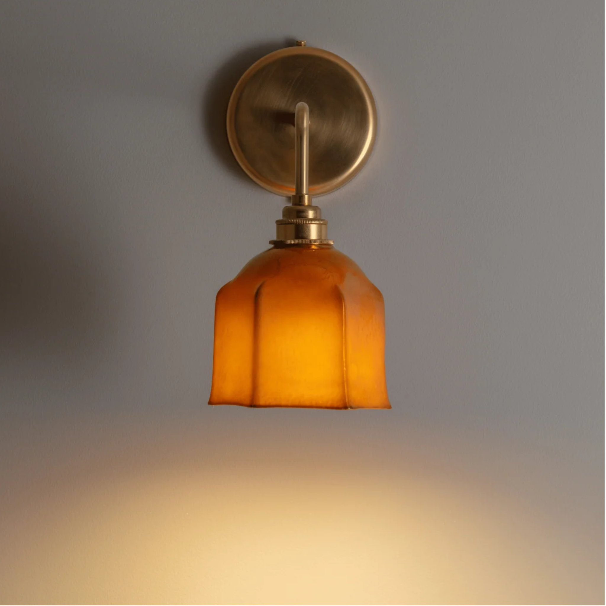Raglan Gold Lustre Fine Bone China Wall Light