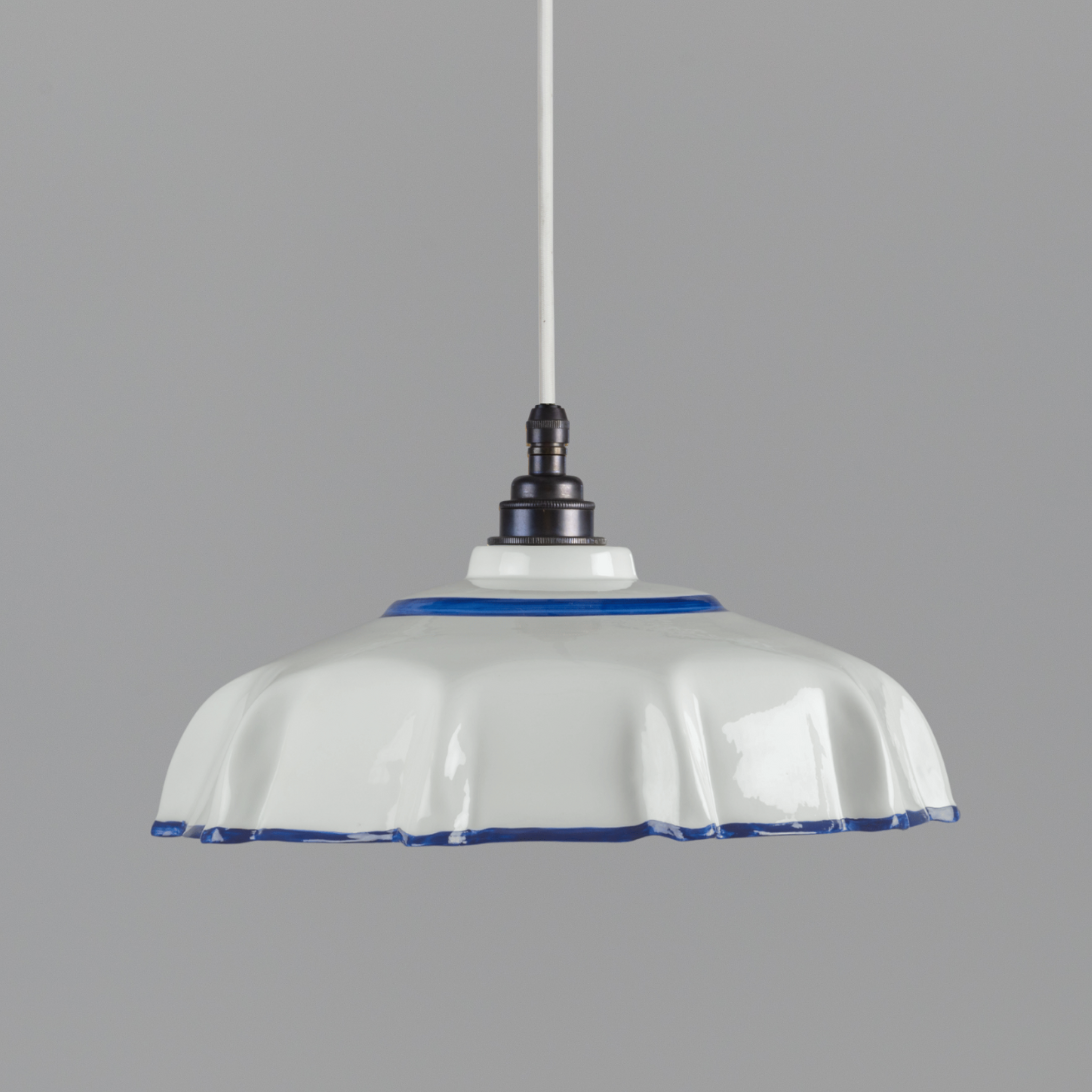 Campbell Delft Hand-painted Trim Pendant
