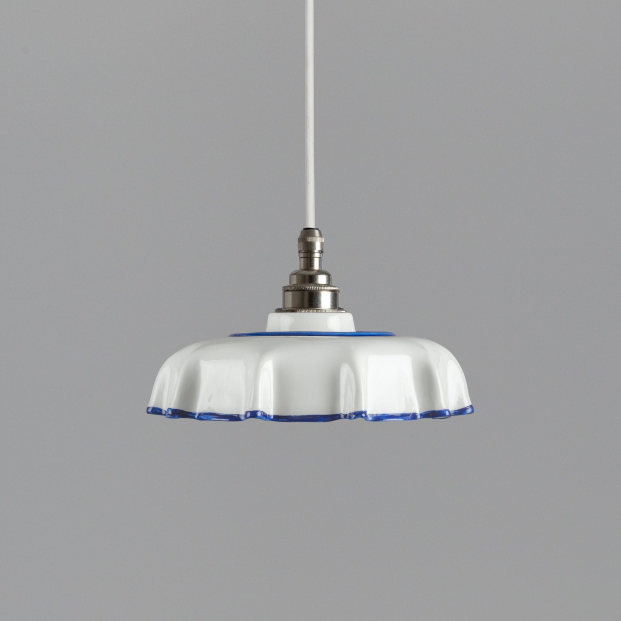 Campbell Delft Hand-painted Trim Pendant